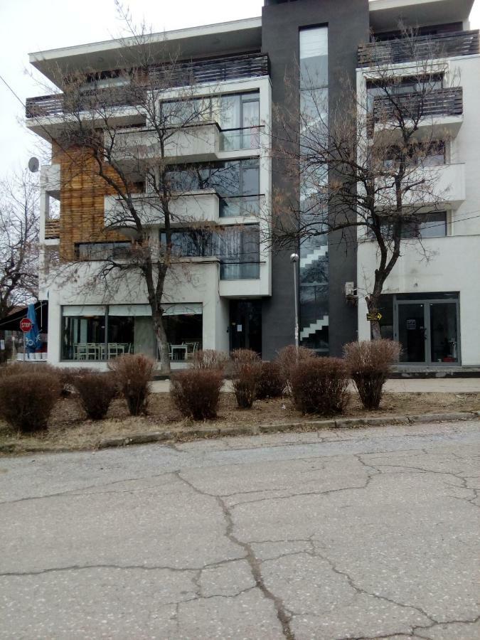 Студио Бижу Hisarya Exterior photo