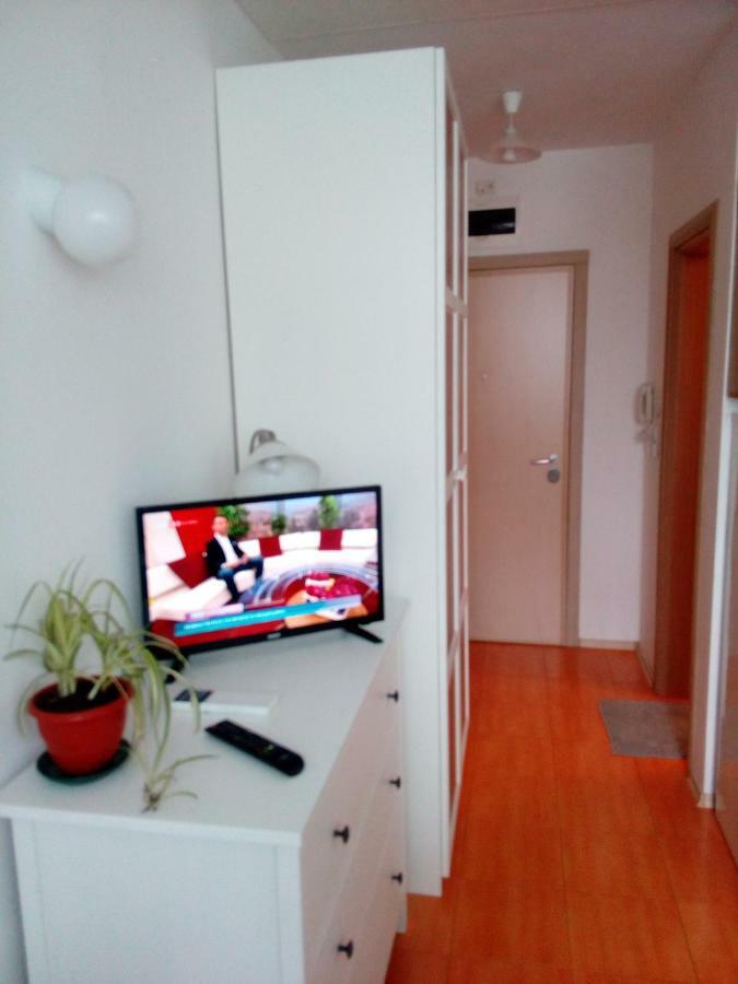Студио Бижу Hisarya Exterior photo